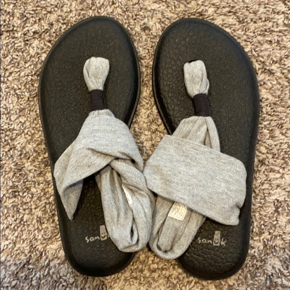 Sanuk sandals